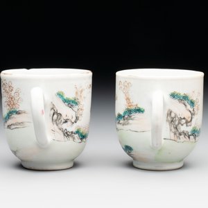 A pair of Chinese famille rose 'Luohan' cups, Qianlong — foto 4