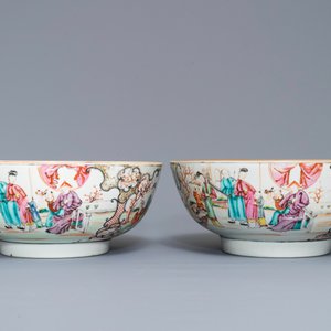 A pair of Chinese famille rose 'mandarin' bowls, Qianlong — 照片 3