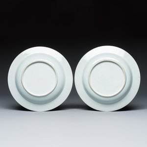 A pair of Chinese famille rose Meissen-style plates with a harbour scene — photo 2