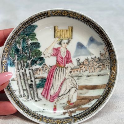 A pair of Chinese famille rose 'Milkmaid' saucers — photo 2