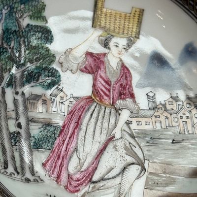 A pair of Chinese famille rose 'Milkmaid' saucers — photo 7