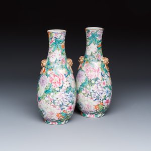 A pair of Chinese famille rose 'Millefleurs' vases with lion-head handles — photo 1
