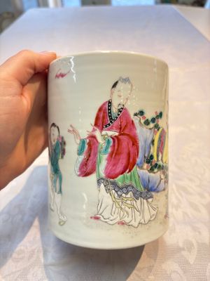 A pair of Chinese famille rose models of a boy riding a qilin and a bitong, 19/20th C. — photo 1