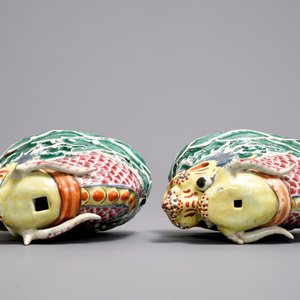 A pair of Chinese famille rose models of dragons, Qianlong/Jiaqing — 照片 6