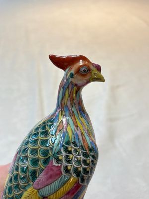 A pair of Chinese famille rose models of pheasants, 18/19th C. — photo 14