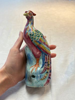 A pair of Chinese famille rose models of pheasants, 18/19th C. — photo 3