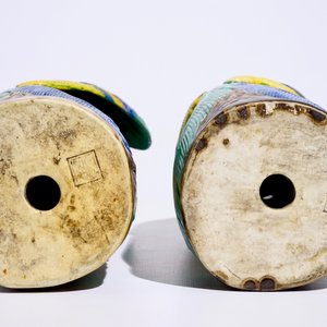 A pair of Chinese famille rose models of phoenixes, early 20th C. — photo 5