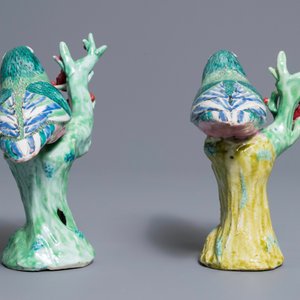 A pair of Chinese famille rose models of starlings on a flower branch, Qianlong — 照片 3