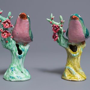 A pair of Chinese famille rose models of starlings on a flower branch, Qianlong — 照片 5