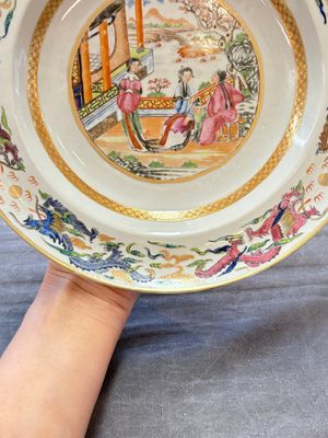 A pair of Chinese famille rose monogrammed plates, Daoguang — photo 12