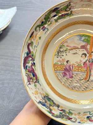 A pair of Chinese famille rose monogrammed plates, Daoguang — photo 6