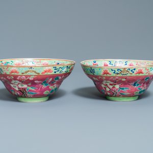 A pair of Chinese famille rose pink-ground bowls for the Straits or Peranakan market, 19th C. — photo 2