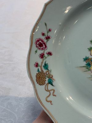 A pair of Chinese famille rose plates and one dish with birds and floral design, Qianlong — photo 22