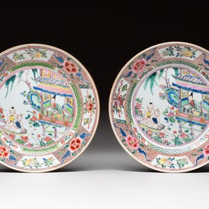 A pair of Chinese famille rose plates with a lady and boys in a boat, Yongzheng/Qianlong — photo 1