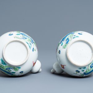 A pair of Chinese famille rose 'rooster' kendi, Qianlong — photo 7