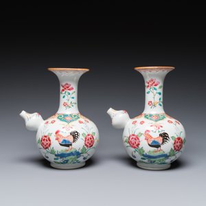 A pair of Chinese famille rose 'rooster' kendis, Qianlong — photo 2