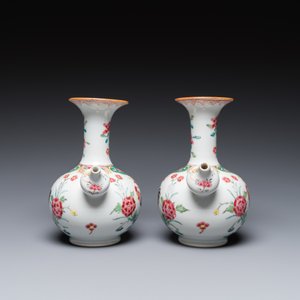 A pair of Chinese famille rose 'rooster' kendis, Qianlong — photo 3