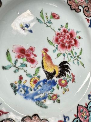 A pair of Chinese famille rose 'Rooster' plates, Qianlong — photo 14