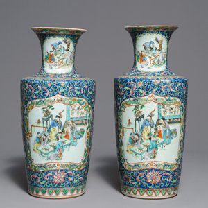 A pair of Chinese famille rose rouleau vases, 19th C. — photo 3