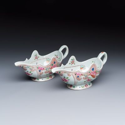 A pair of Chinese famille rose sauceboats with floral scroll design, Qianlong