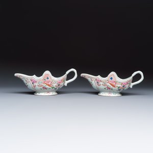 A pair of Chinese famille rose sauceboats with floral scroll design — photo 2