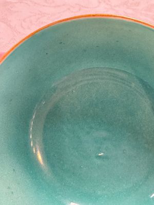 A pair of Chinese famille rose sgraffiato-ground 'Zhang Guolao' bowls, Daoguang mark and of the period — foto 9