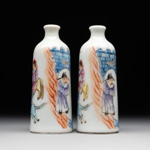 A pair of Chinese famille rose snuff bottles, Qianlong mark, 19th C. — foto 3