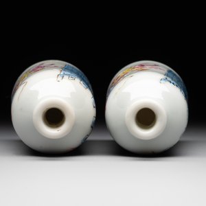 A pair of Chinese famille rose snuff bottles, Qianlong mark, 19th C. — foto 5