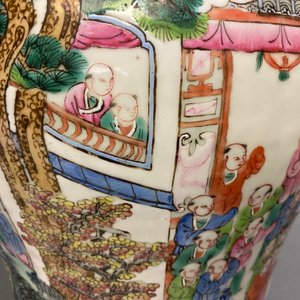 A pair of Chinese famille rose 'spring festival' vases and covers, 19th C. — photo 20