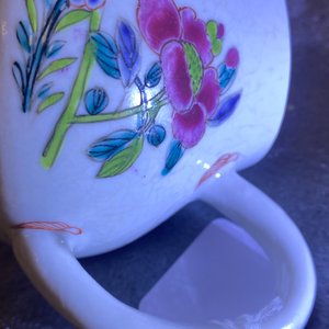 A pair of Chinese famille rose teapots with fine floral design, Yongzheng — 照片 18