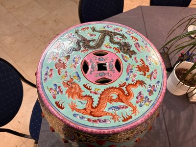 A pair of Chinese famille rose turquoise-ground 'dragon' garden seats, 20th C. — photo 2