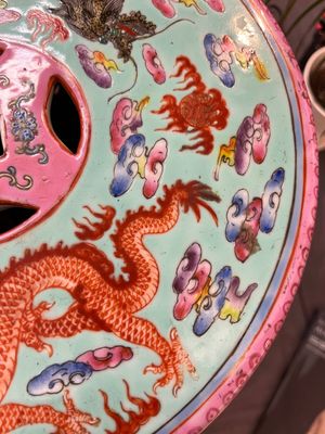 A pair of Chinese famille rose turquoise-ground 'dragon' garden seats, 20th C. — photo 4