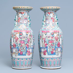 A pair of Chinese famille rose vases, 19th C. — 照片 3