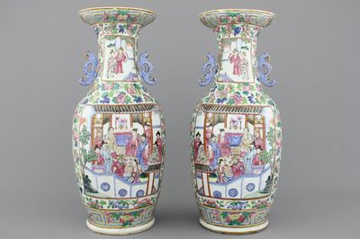 A pair of Chinese famille rose vases, 19th C.