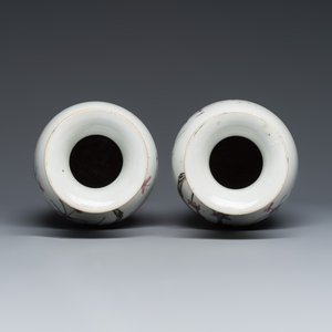 A pair of Chinese famille rose vases and a pair of openworked qianjiang cai hat stands — foto 13