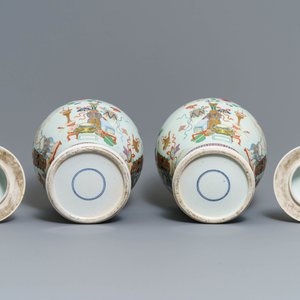 A pair of Chinese famille rose vases and covers with antiquities design, 18/19th C. — photo 6