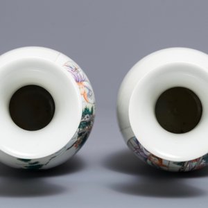 A pair of Chinese famille rose vases, Ju Ren Tang mark, Republic, 20th C. — photo 5