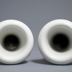 A pair of Chinese famille rose vases, Qianlong mark, 20th C. — photo 5