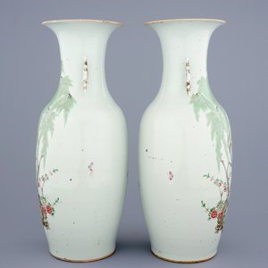 A pair of Chinese famille rose vases with birds among flowers, 19/20th C. — 照片 2