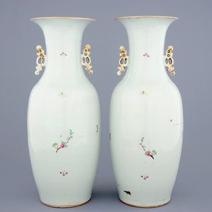 A pair of Chinese famille rose vases with birds among flowers, 19/20th C. — 照片 3