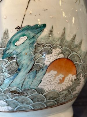A pair of Chinese famille rose vases with cranes, 19th C. — foto 10