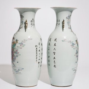 A pair of Chinese famille rose vases with female immortals, 19/20th C. — photo 2