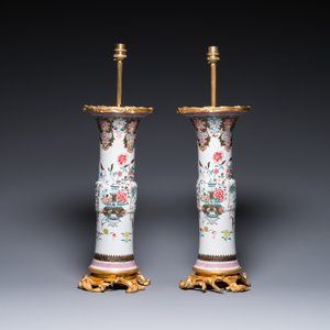 A pair of Chinese famille rose vases with fine gilt bronze lamp mounts, Yongzheng — 照片 2