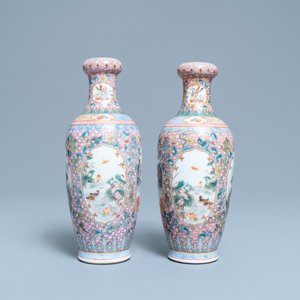 A pair of Chinese famille rose vases with tigers, Qianlong mark, 20th C. — photo 2