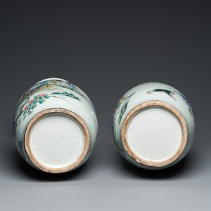 A pair of Chinese famille rose vases with two-sided design, 19/20th C. — photo 6