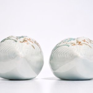 A pair of Chinese famille rose wall pocket vases, 18/19th C. — photo 7