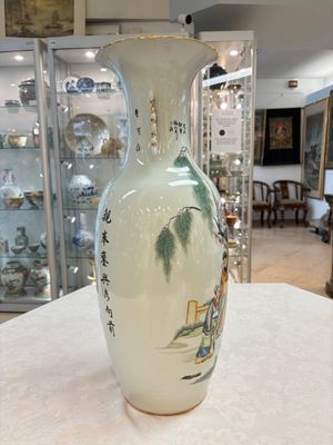 A pair of Chinese famille rose 'Wen Wang Fang Xian 文王訪賢' vases, signed Song Lin Ge 松林閣, 19/20th C. — photo 17