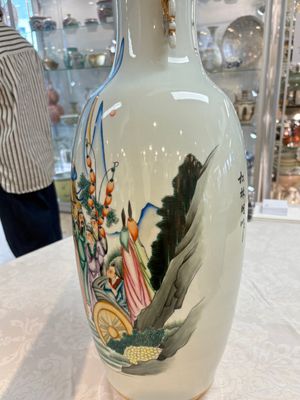 A pair of Chinese famille rose 'Wen Wang Fang Xian 文王訪賢' vases, signed Song Lin Ge 松林閣, 19/20th C. — photo 26