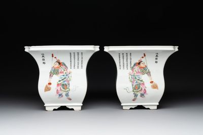 A pair of Chinese famille rose 'Wu Shuang Pu' jardinières, Qianlong mark, Republic