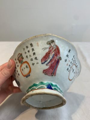 A pair of Chinese famille rose ''Wu Shuang Pu' tazzas, 19th C. — photo 17